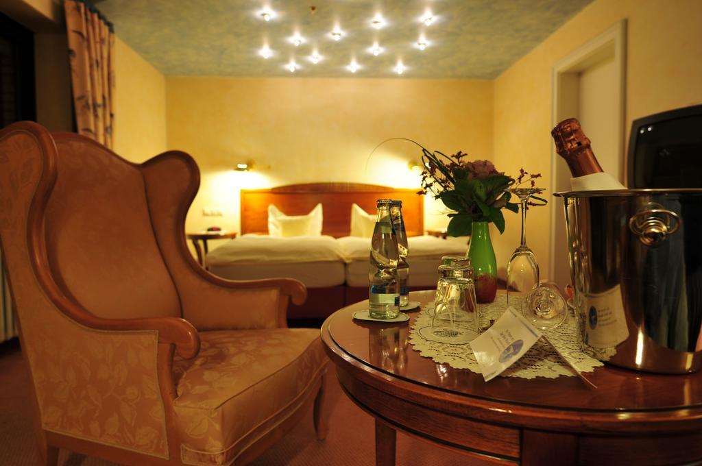 Hotel Tannenhof Bad Wünnenberg Pokój zdjęcie
